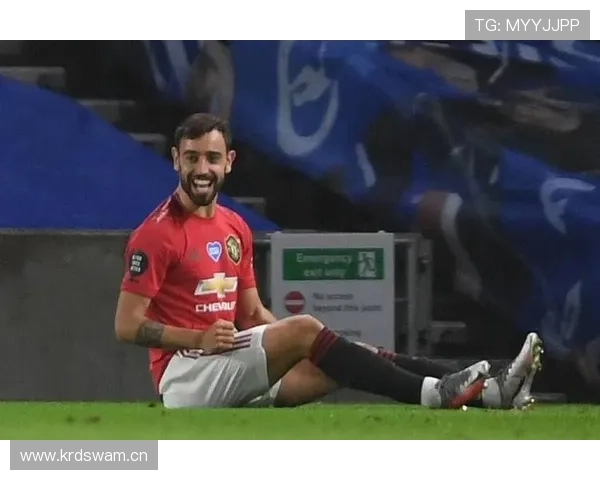 B费踢法冒险是否合理:高风险传球与进攻组织效率分析 B费踢法冒险是否合理:高风险传球与进攻组织效率分析