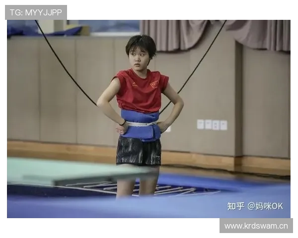 张家齐训练完顺手买了个包，价格够我交十年房租